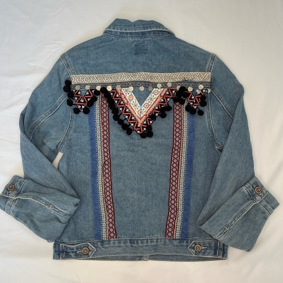NWOT! Boho Boom Boom Jean Jacket - Picture 3 of 8